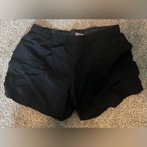 Large Columbia Women shorts